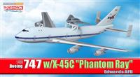 1:400 Boeing 747 with X-45C 1:400 Boeing 747 with X-45C